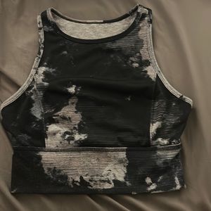 XS black workout top